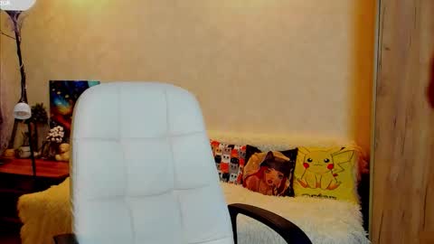 Gloria Wood online show from 19, 10, 2025