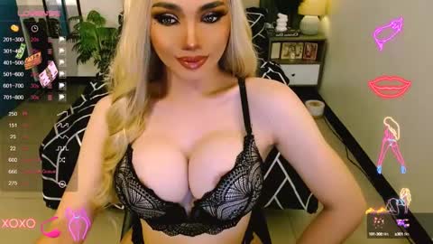 Kim - DONT FORGET TO FOLLOW AND GIME THUMBS UP online show from 3, 2, 2025