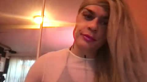 Glow Goddess online show from 12, 1, 2026