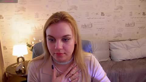 Snapshot of glow_margo chatting on 11, 5, 2026 Margo online show from 11, 5, 2026