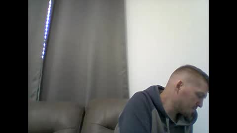 gmonay1331 online show from 3, 2, 2025