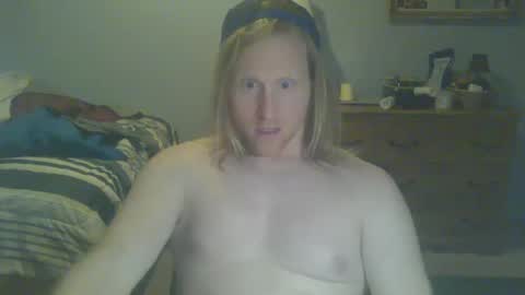 Snapshot of gnger31foru chatting on 28, 12, 2024 Steven Meadow online show from 28, 12, 2024