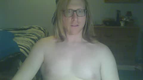 Snapshot of gnger31foru chatting on 9, 1, 2025 Steven Meadow online show from 9, 1, 2025