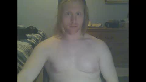 Snapshot of gnger31foru chatting on 3, 2, 2025 Steven Meadow online show from 3, 2, 2025