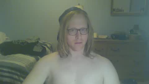 Snapshot of gnger31foru chatting on 6, 2, 2025 Steven Meadow online show from 6, 2, 2025