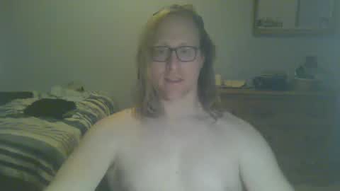 Snapshot of gnger31foru chatting on 7, 2, 2025 Steven Meadow online show from 7, 2, 2025