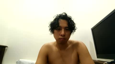 Snapshot of gnik8124 chatting on 27, 5, 2026 gnik8124 online show from 27, 5, 2026