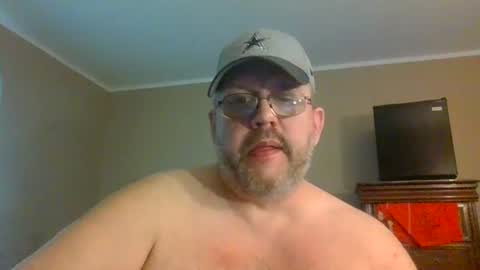 Snapshot of gobey33 chatting on 27, 6, 2026 IDKIDCIDGAF online show from 27, 6, 2026