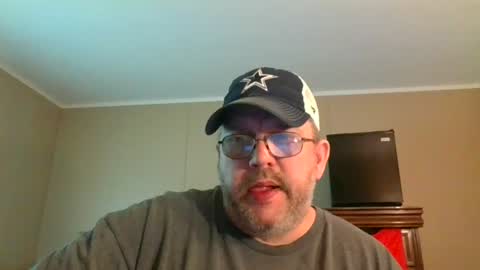 Snapshot of gobey33 chatting on 9, 7, 2026 IDKIDCIDGAF online show from 9, 7, 2026