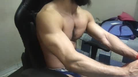 Snapshot of god_hunkules chatting on 6, 12, 2024 god hunkules online show from 6, 12, 2024