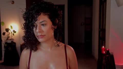 Elena online show from 15, 3, 2026