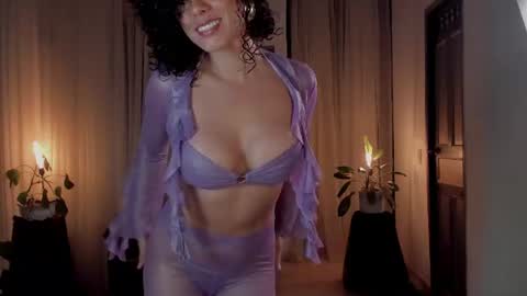 Elena online show from 12, 7, 2026