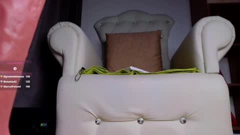 Snapshot of goddess_isabella11 chatting on 26, 1, 2025 Mrs. Isabella online show from 26, 1, 2025