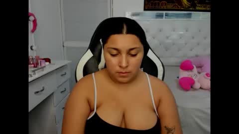 goddess_of_sissys online show from 23, 12, 2025