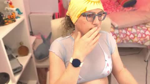 Cayenne SheThey online show from 24, 3, 2026