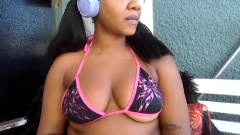 Snapshot of goddessdaisysky chatting on 22, 7, 2026 Goddess Daisy Sky online show from 22, 7, 2026