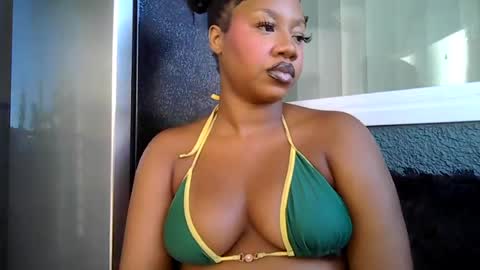 Snapshot of goddessdaisysky chatting on 30, 7, 2026 Goddess Daisy Sky online show from 30, 7, 2026