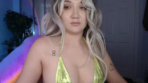 Snapshot of goddessemmy chatting on 12, 5, 2026 Goddess Emmy online show from 12, 5, 2026