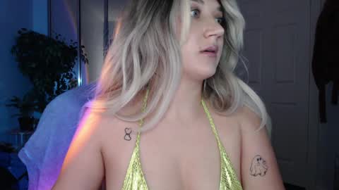 Snapshot of goddessemmy chatting on 16, 5, 2026 Goddess Emmy online show from 16, 5, 2026