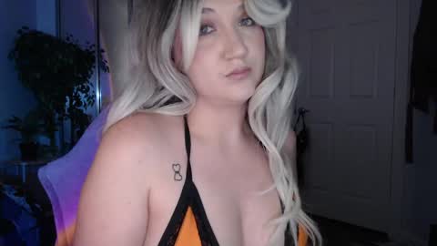 Snapshot of goddessemmy chatting on 19, 5, 2026 Goddess Emmy online show from 19, 5, 2026