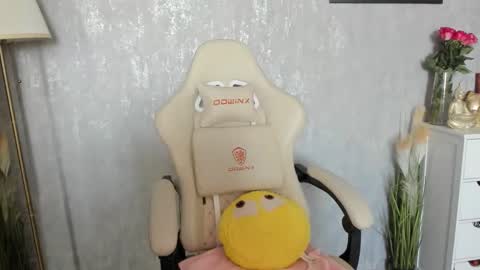 Mistress online show from 25, 10, 2025