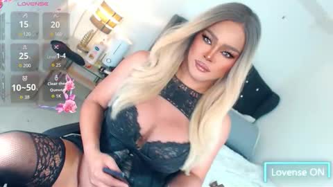 Miss Anna online show from 1, 12, 2025