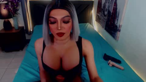 Lucy Pearl online show from 5, 2, 2026