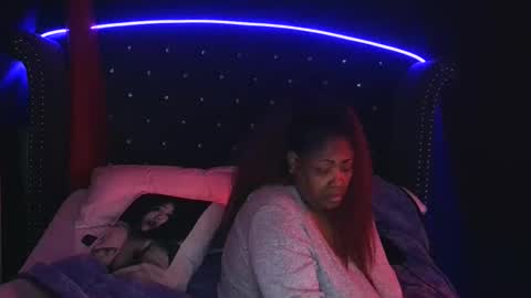 GoddessYvette007 online show from 7, 2, 2026