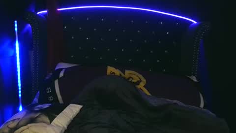 GoddessYvette007 online show from 20, 2, 2026