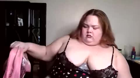 godessisabella online show from 12, 2, 2025