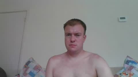 Snapshot of gogo12104 chatting on 13, 7, 2026 jme online show from 13, 7, 2026