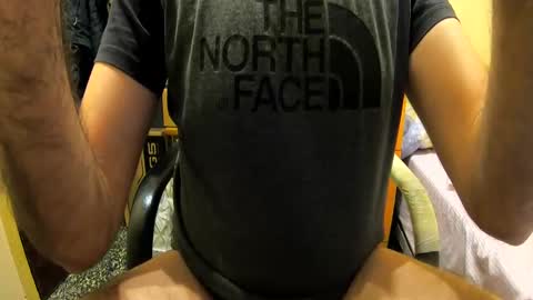 Snapshot of gold01987 chatting on 12, 1, 2025 pussylover online show from 12, 1, 2025