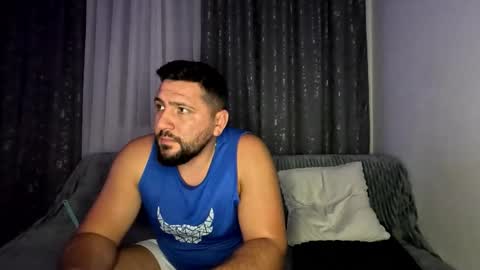 gold_alpha_boy online show from 12, 10, 2025