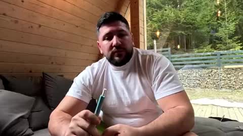 gold_alpha_boy online show from 13, 4, 2026