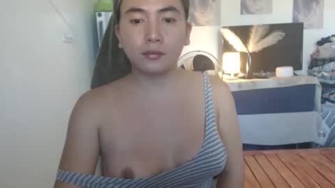 Snapshot of goldbella_ chatting on 5, 5, 2026 bella online show from 5, 5, 2026