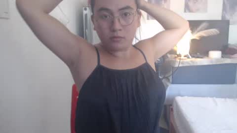 Snapshot of goldbella_ chatting on 19, 5, 2026 bella online show from 19, 5, 2026