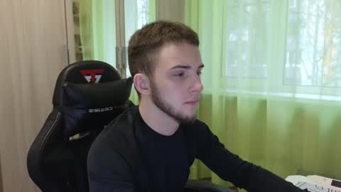 Golden boyyy21 online show from 3, 12, 2025