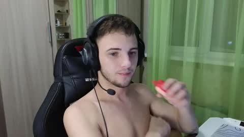 Golden boyyy21 online show from 11, 1, 2026