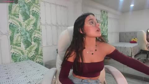 Snapshot of golden_muse chatting on 21, 2, 2026 golden_muse online show from 21, 2, 2026