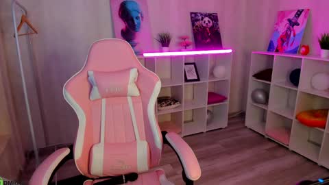 Violla online show from 25, 4, 2026