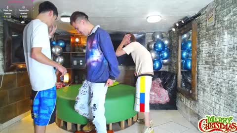 Snapshot of goldenjoi chatting on 23, 12, 2024 GOLDENJOI online show from 23, 12, 2024
