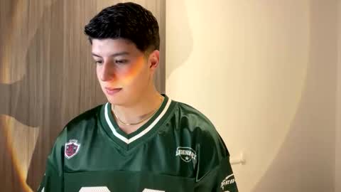 goldenknight33 online show from 8, 11, 2025