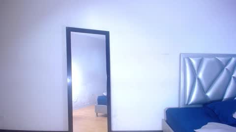 Snapshot of goldenn_ass1 chatting on 4, 11, 2025 goldenn_ass1 online show from 4, 11, 2025