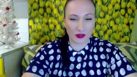 goldmoonn online show from 8, 12, 2024