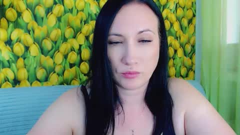 Snapshot of goldmoonn chatting on 25, 5, 2026 goldmoonn online show from 25, 5, 2026