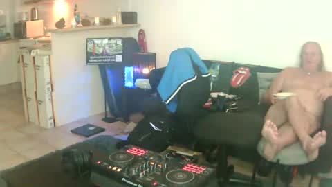Snapshot of goldyguy011 chatting on 25, 6, 2026 goldyguy011 online show from 25, 6, 2026
