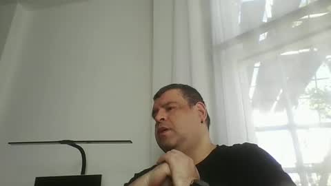 gomezgonz5 online show from 11, 9, 2025