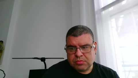 gomezgonz5 online show from 2, 10, 2025