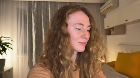 Polly online show from 30, 11, 2025