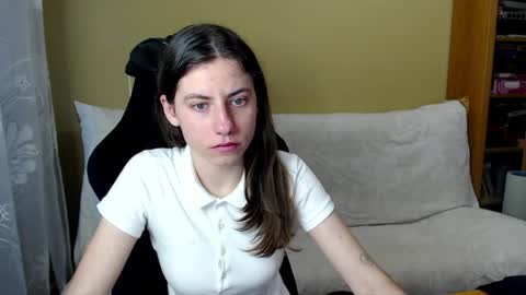 Snapshot of good__night chatting on 15, 5, 2026 Elizabeth Effie online show from 15, 5, 2026
